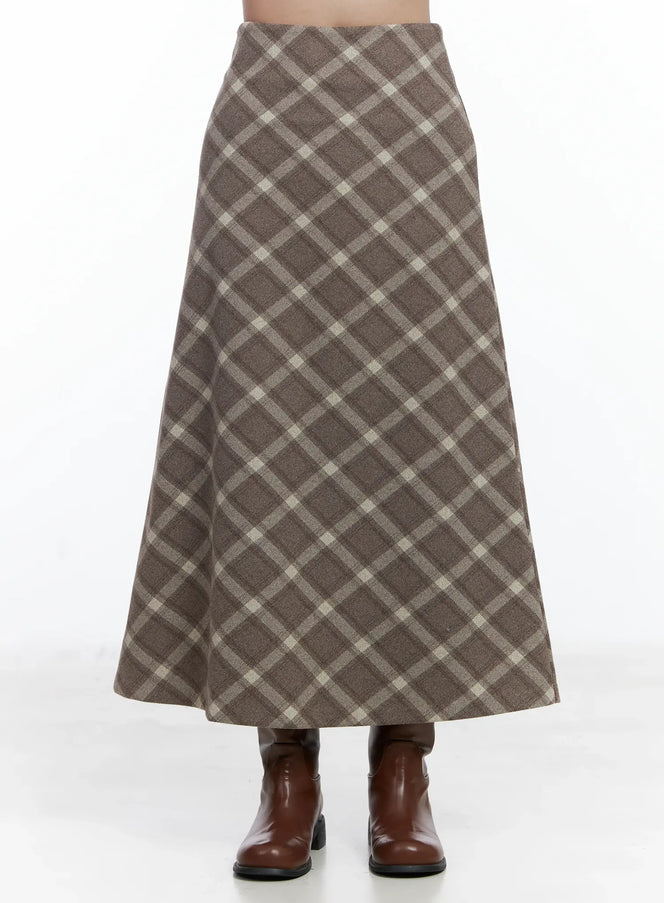 plaid-long-skirt-ij529 / Brown